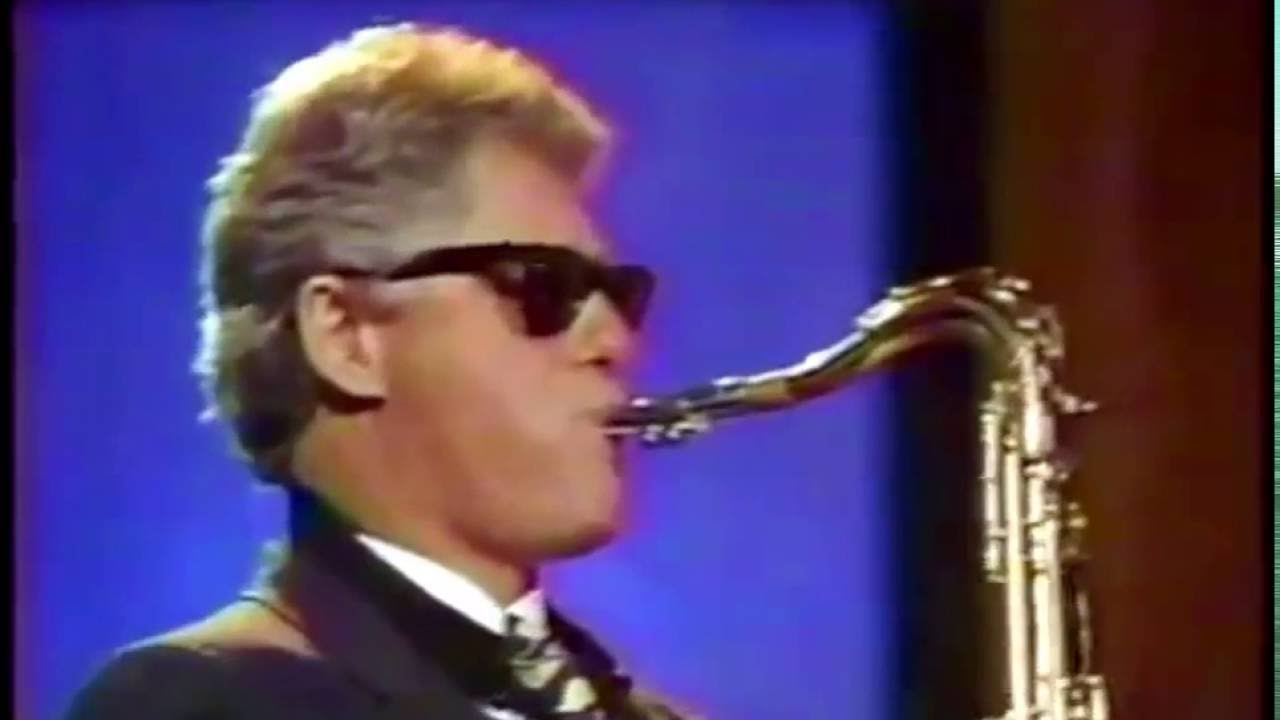 Bill Clinton playing saxophone on Arsenio Hall Show (HD)